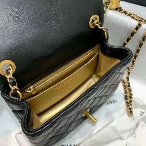 2020 chanel flap bag