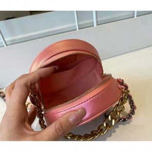 2021 Chanel 19 clutch with chain