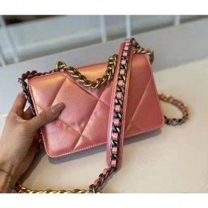 2021 Chanel 19 wallet on chain