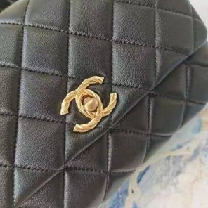 2021 Chanel flap bag with top handle