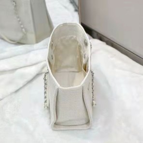 2021 Chanel medium Shopping Bag