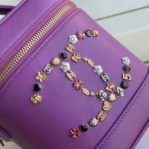 2021 Chanel vanity case