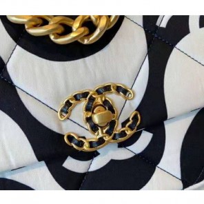 2021 chanel 19 flap bag