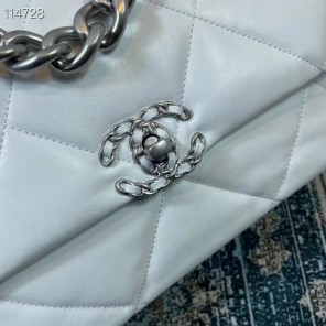 2021 chanel 19 flap bag