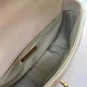 2021 chanel 19 flap bag