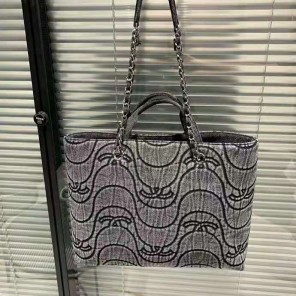 2021 chanel shopping bag