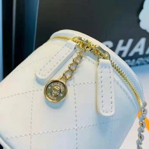 2021 chanel small vanity with chain