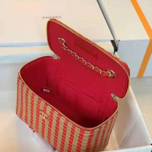 2021 chanel vanity with chain