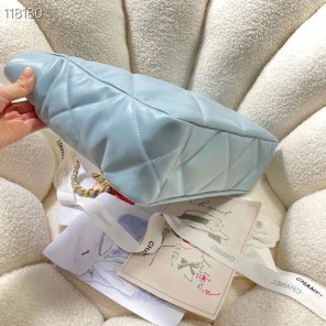 2022 CHANEL 19 SHOPPING BAG