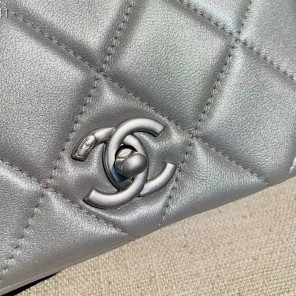 2022 Chanel 22 Flap Bag