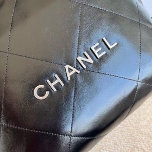 2022 Chanel 22 Handbag