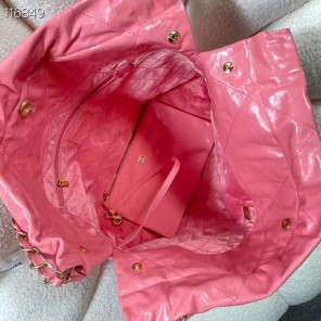 2022 Chanel 22 Handbag