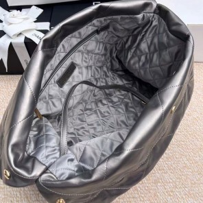 2022 Chanel 22 Handbag