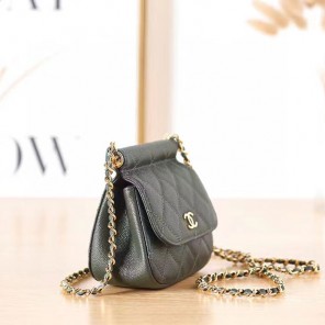 2022 Chanel CLUTCH WITH CHAIN