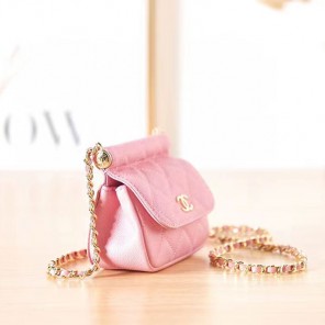 2022 Chanel CLUTCH WITH CHAIN