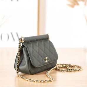 2022 Chanel CLUTCH WITH CHAIN