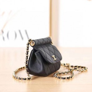 2022 Chanel CLUTCH WITH CHAIN