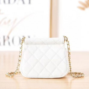 2022 Chanel CLUTCH WITH CHAIN