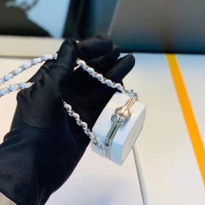 2022 Chanel CLUTCH WITH CHAIN