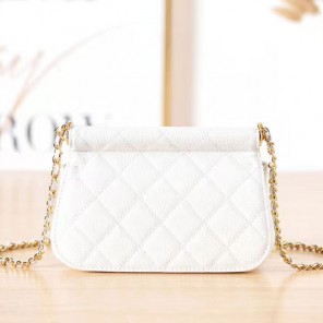 2022 Chanel CLUTCH WITH CHAIN