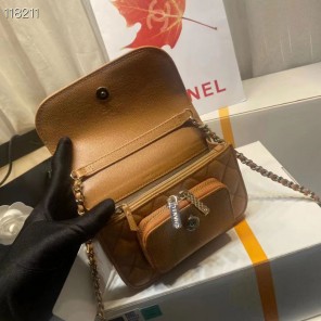 2022 Chanel CLUTCH WITH CHAIN