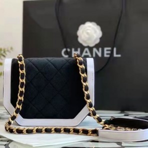 2022 Chanel MINI FLAP BAG