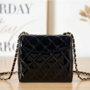 2022 Chanel MINI FLAP BAG