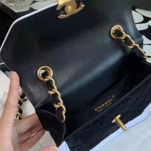 2022 Chanel MINI FLAP BAG