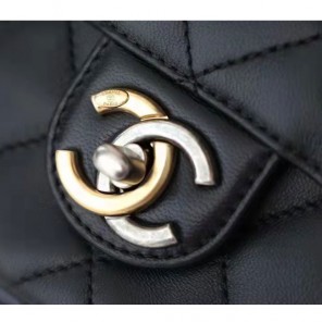 2022 Chanel Mini Flap Bag