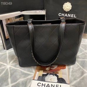 2022 Chanel SHOPPING BAG
