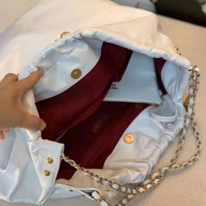 2022 Chanel SHOPPING BAG
