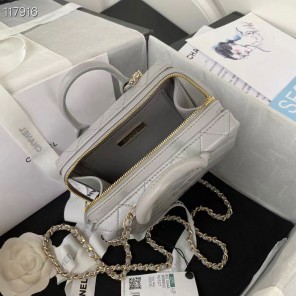 2022 Chanel SMALL VANITY CASE