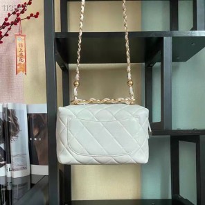 2022 Chanel small chain bag