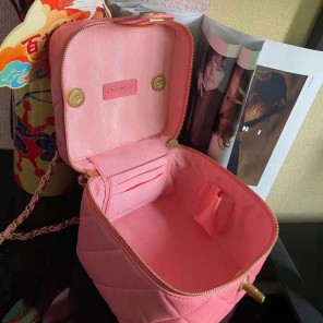 2022 Chanel vanity case