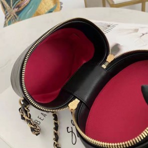 2022 Chanel vanity case