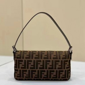 2022 Fendi Baguette