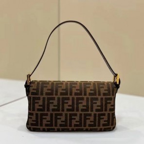 2022 Fendi Baguette