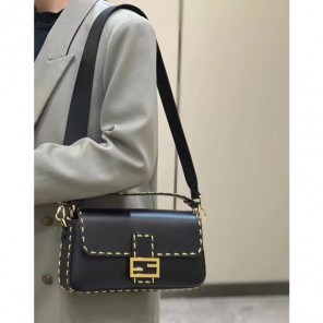 2022 Fendi Baguette