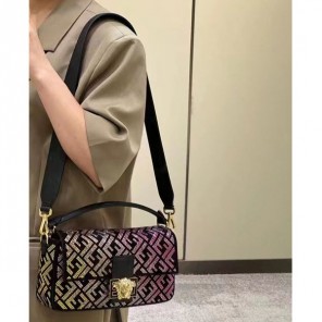 2022 Fendi Baguette