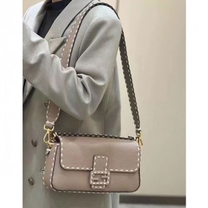 2022 Fendi Baguette