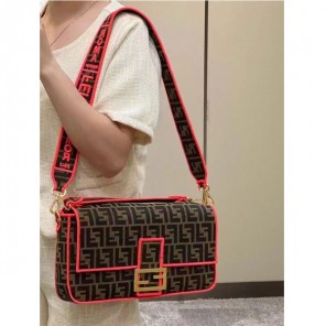 2022 Fendi Baguette