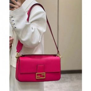 2022 Fendi Baguette Large