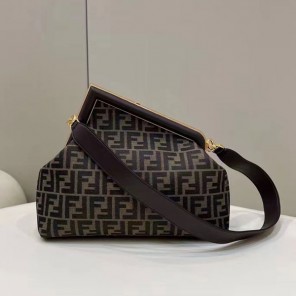 2022 Fendi First Medium
