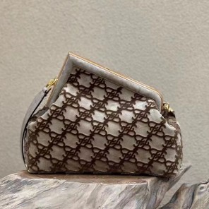 2022 Fendi First Medium