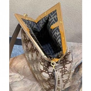 2022 Fendi First Medium
