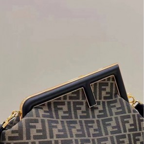 2022 Fendi First Medium