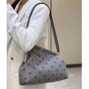 2022 Fendi First Medium