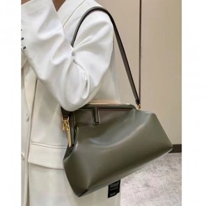 2022 Fendi First Medium