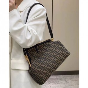 2022 Fendi First Medium