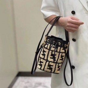 2022 Fendi Mon Tresor